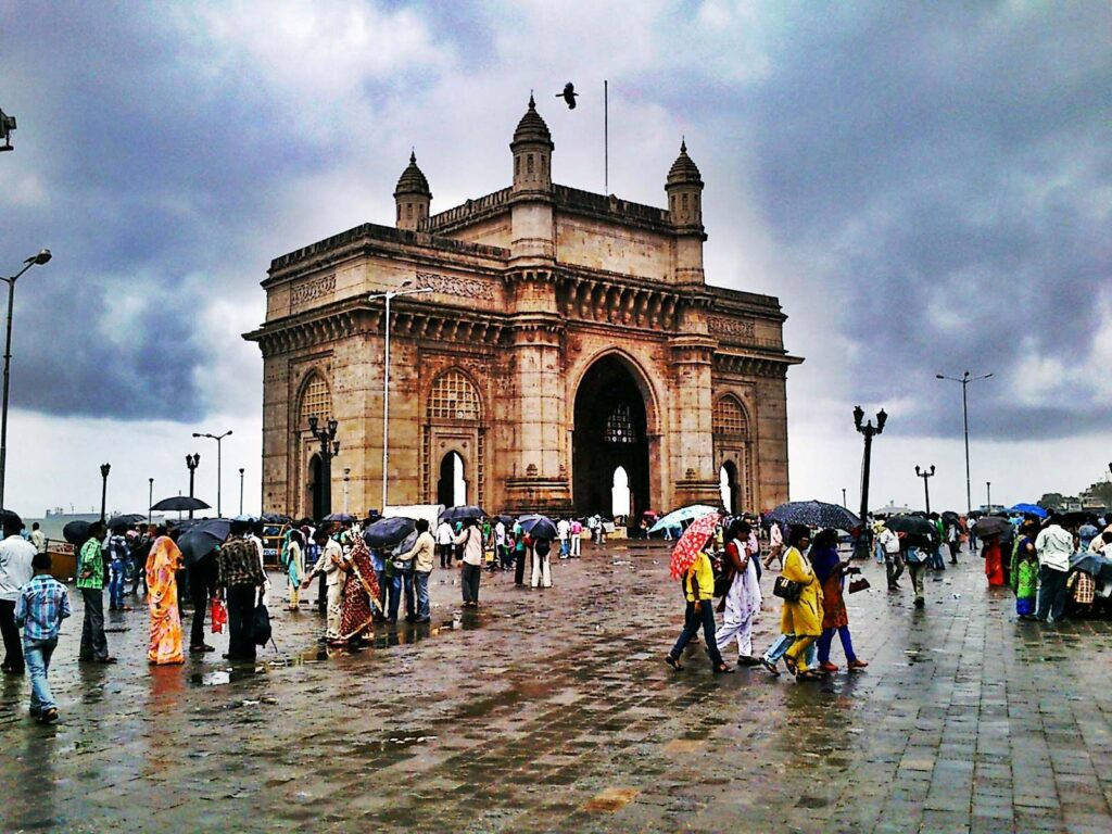 gateway of india